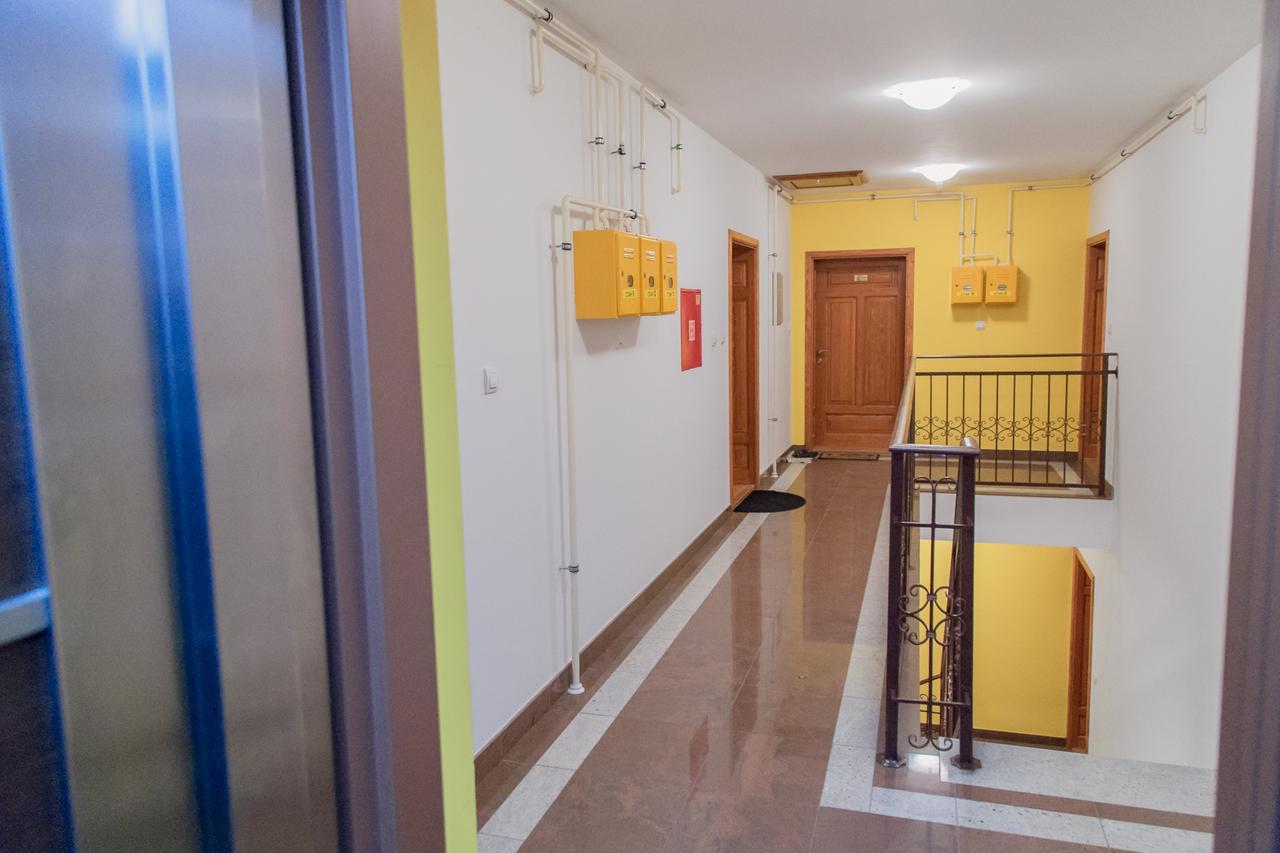 סומבור Apartman U Srcu Grada מראה חיצוני תמונה